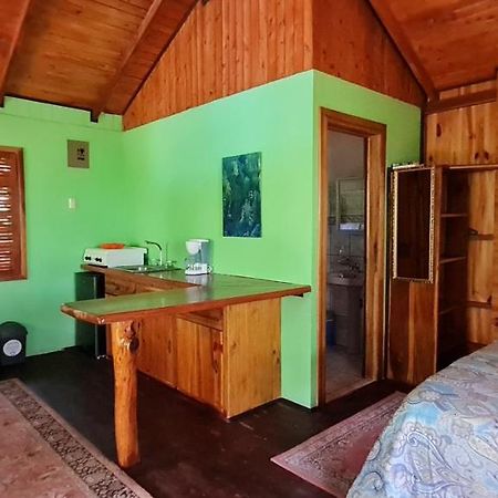 Ciudad Perdida Ecolodge Cahuita Buitenkant foto