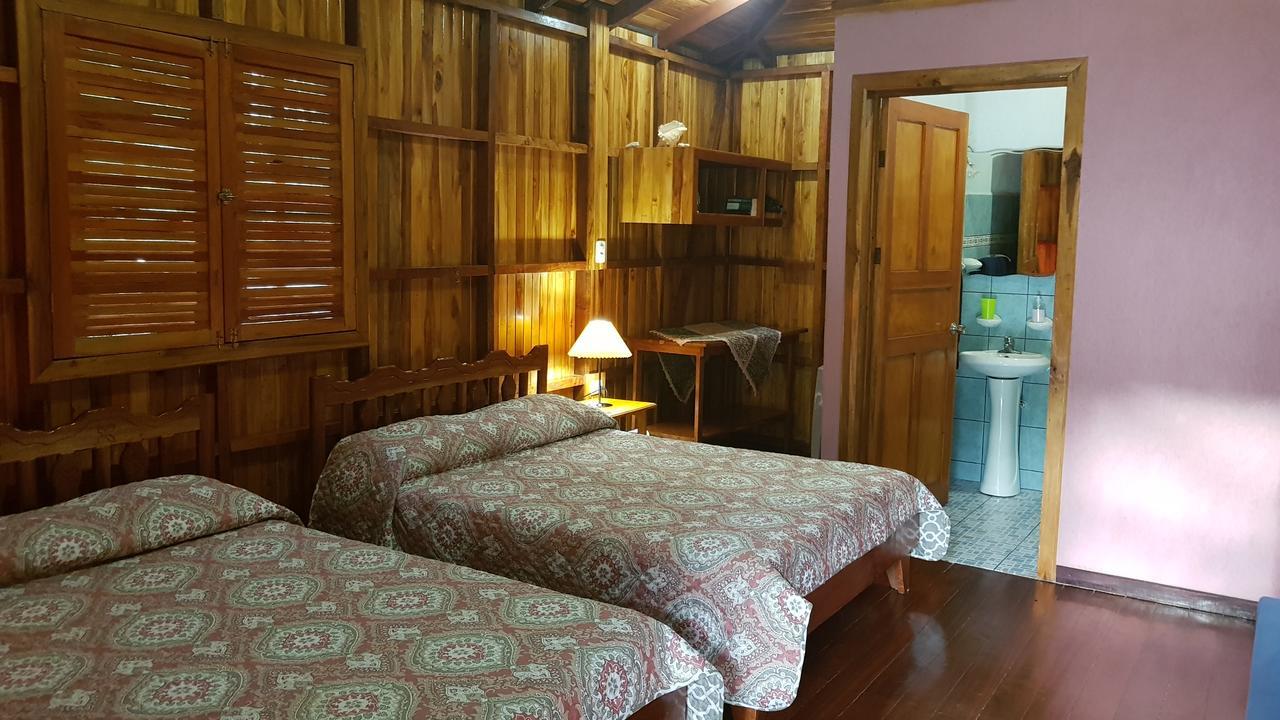 Ciudad Perdida Ecolodge Cahuita Buitenkant foto